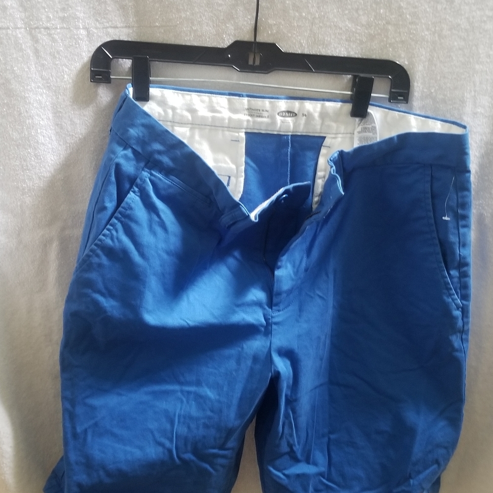 Mens Old Navy cacky shorts